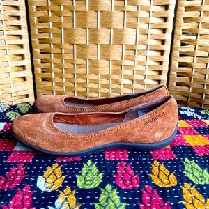 Merrell suede leather flat slip on, size 8 US